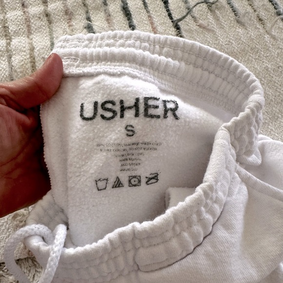 USHER Sweats - Picture 4 of 6